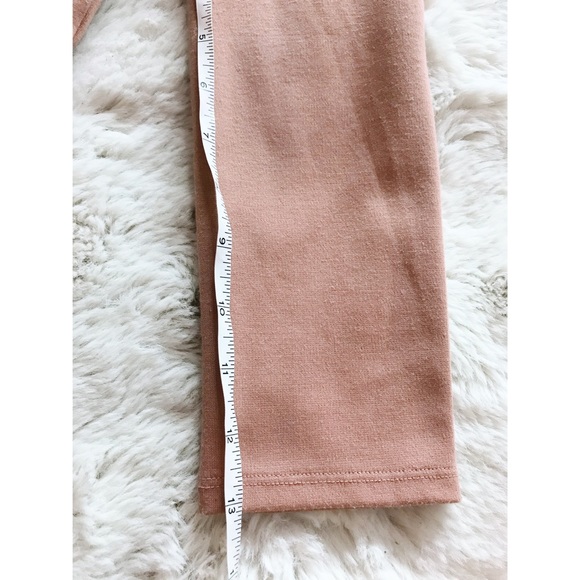 EUC Forever 21 Dusty Rose Peplum Top Size Medium - Picture 7 of 12